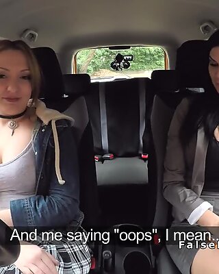 Milfy examiner licks nastolatki cipka w samochodzie