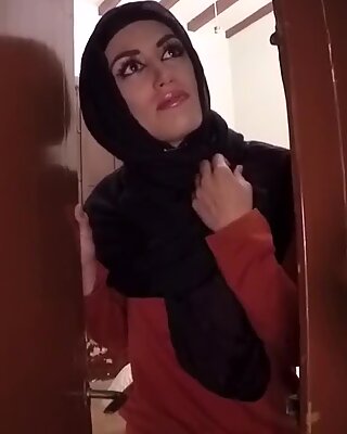 Principiante maduras viniéndose en el ano and tight flacas jovencita primera vez the major árabe porn in