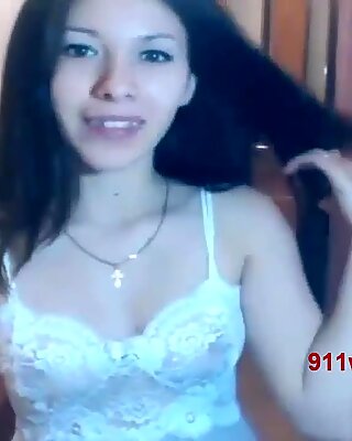 Incredible Busty Latina Cam Girl - 911webcam.net