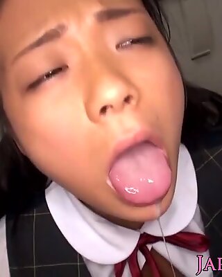 Japanese petite tit and facefucked by guy